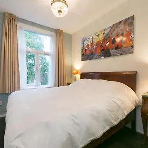 the-sunny-suite.thehaguehotels.net/